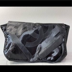 Black CHANEL Bag - GREAT Condition